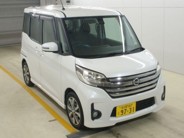 3044 Nissan Dayz roox B21A 2016 г. (NAA Nagoya)